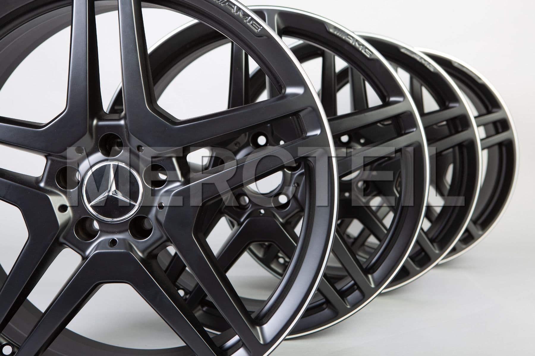 Mercedes S Class AMG Forged Wheels Genuine Mercedes AMG (part number: B66031380, A2214013102)