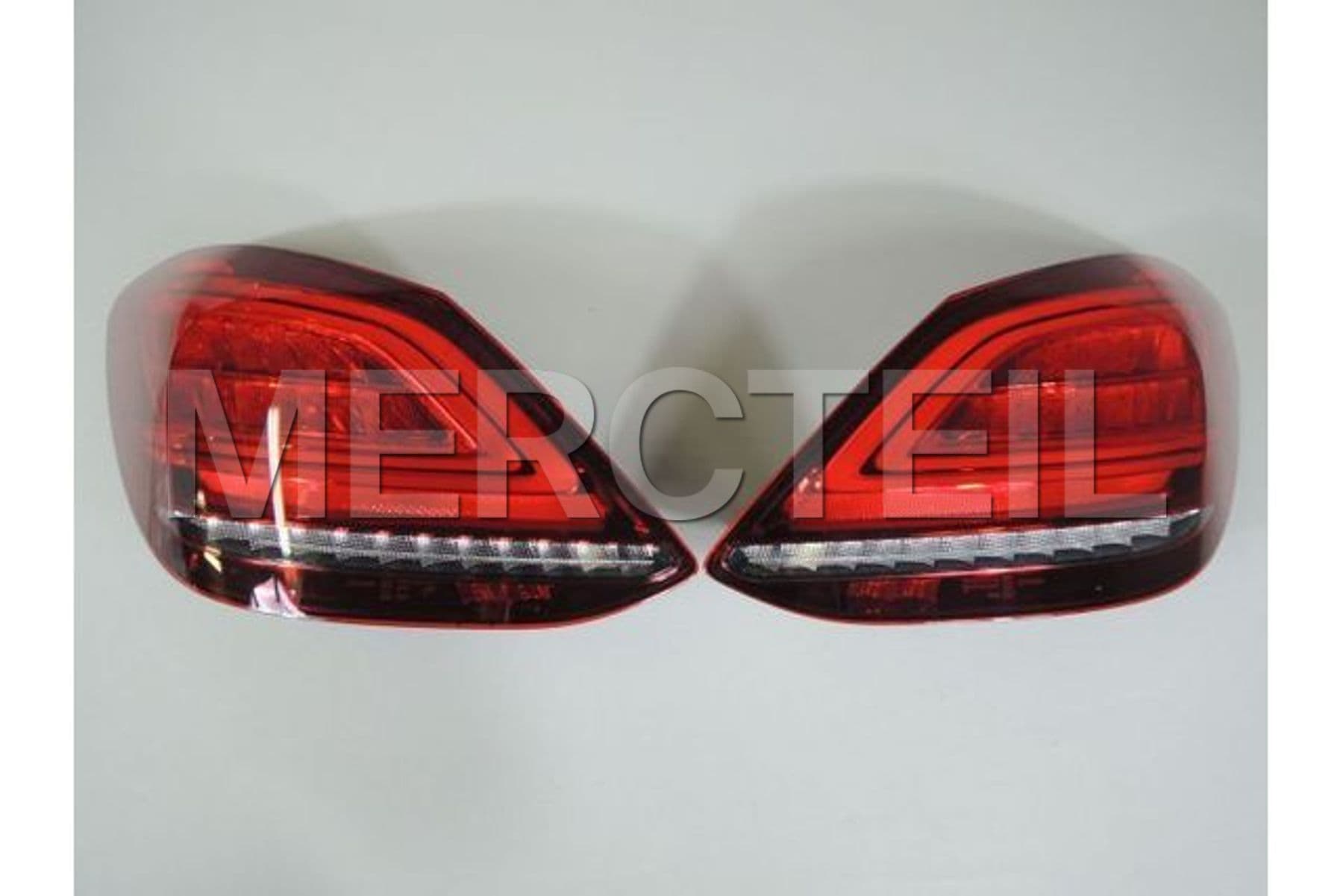 MW20582001 MERCEDES-BENZ FL REAR LAMP RHD +641