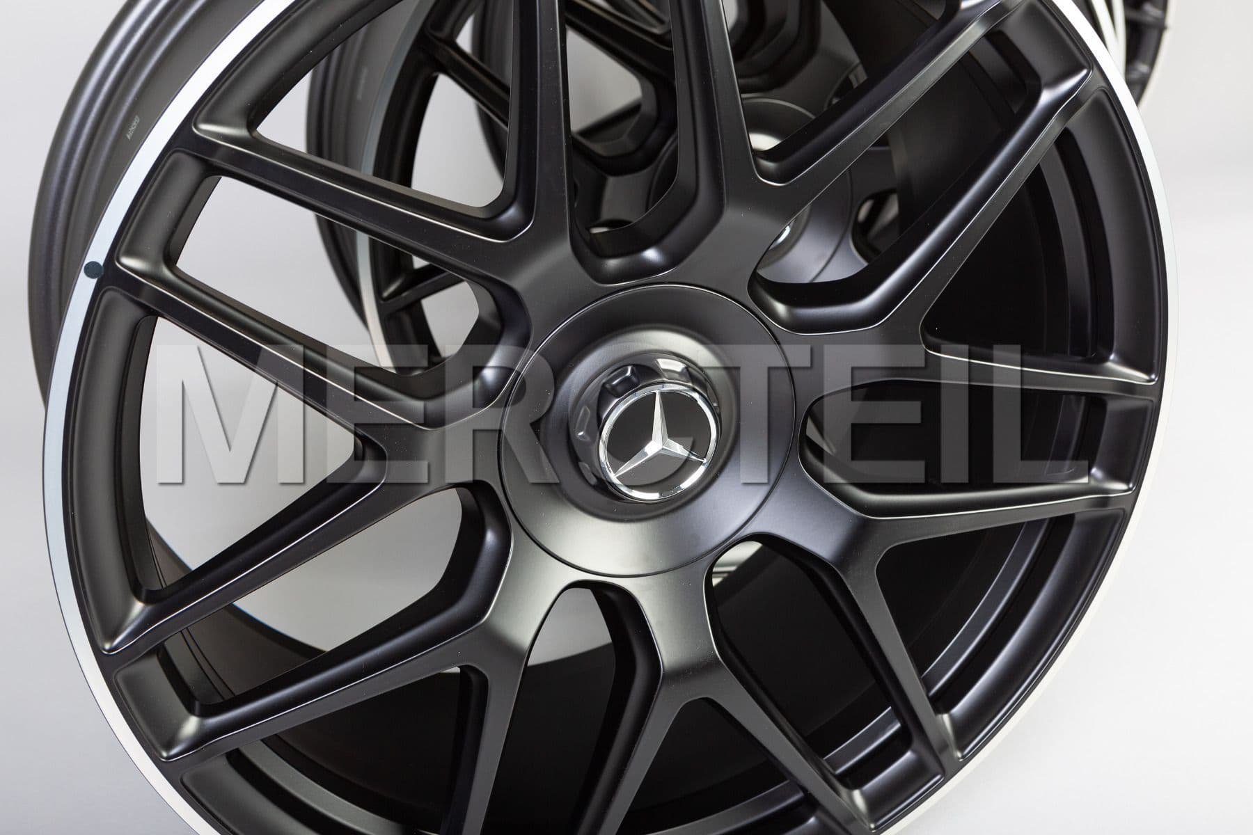 S63 AMG Forged Wheels Black Matte 20 Inch Genuine Mercedes Benz (part number: A22240142007X71)