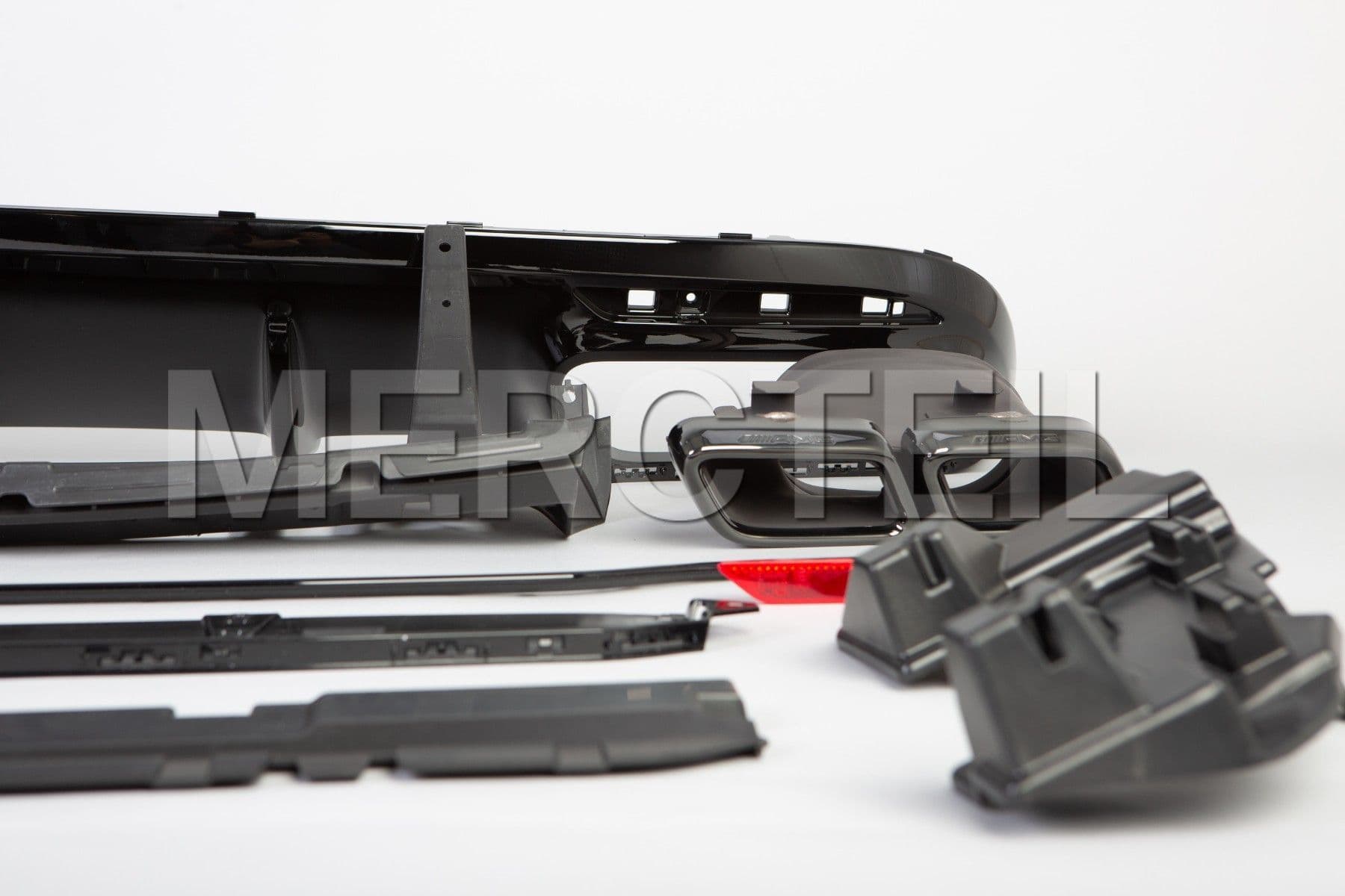 S63 Coupe AMG Facelift Conversion Kit Genuine Mercedes AMG (part number: 	
A2138179900)