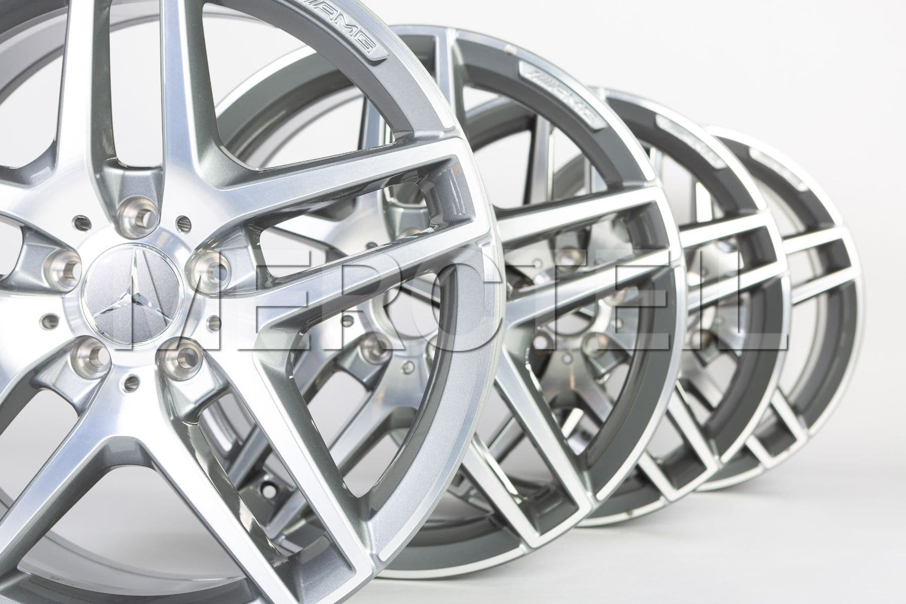 S Class AMG Alloy Wheels 19 Inch Genuine Mercedes AMG (part number: A22240100007X21)