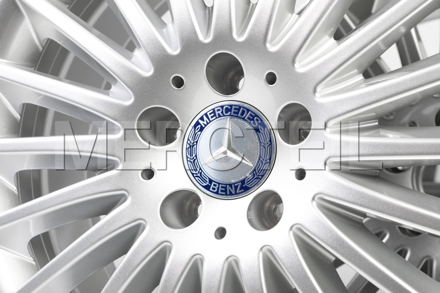 S Class Multispoke Silver Vanadium Wheel Set R19 W/V222 Genuine Mercedes-Benz (Part number: A22240115027X45)