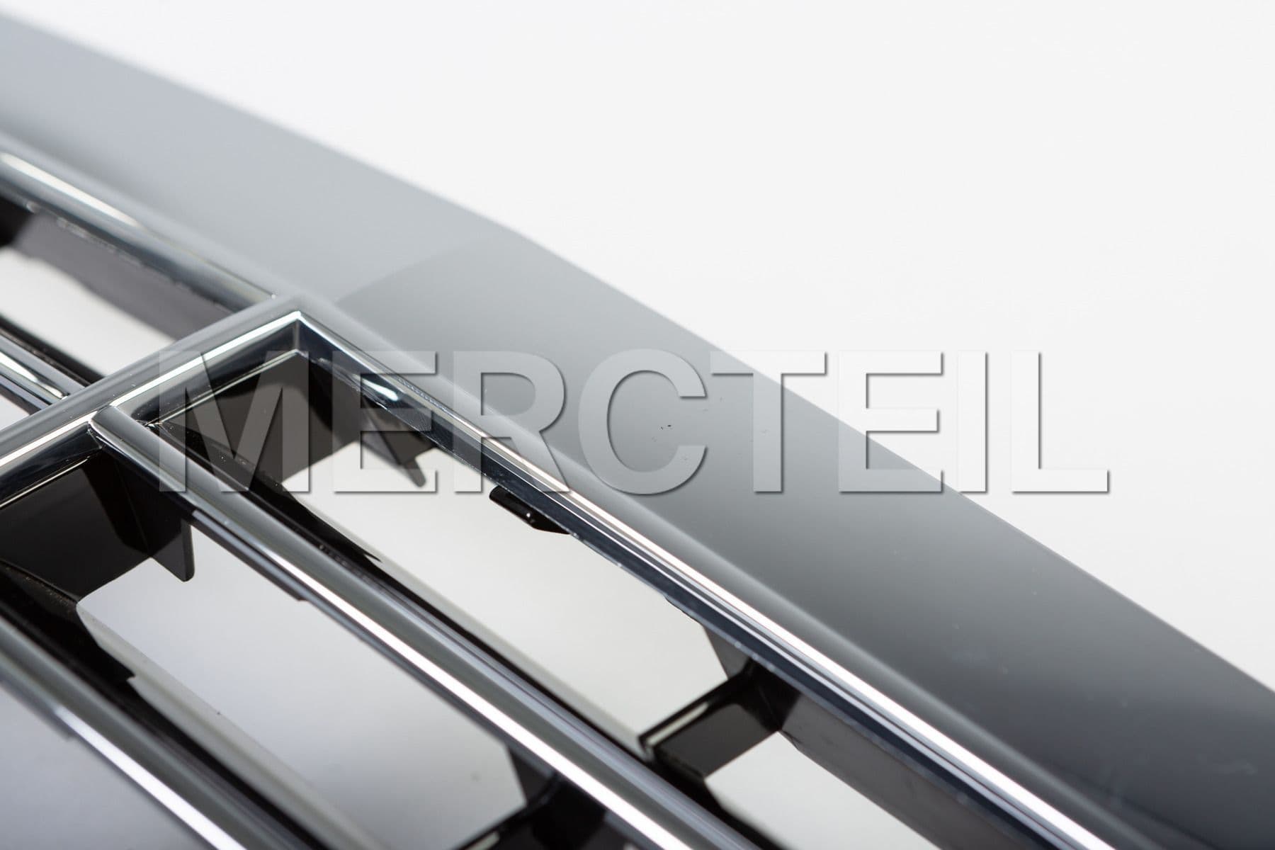 Mercedes grill for S-Class (part number: A22188005839040)