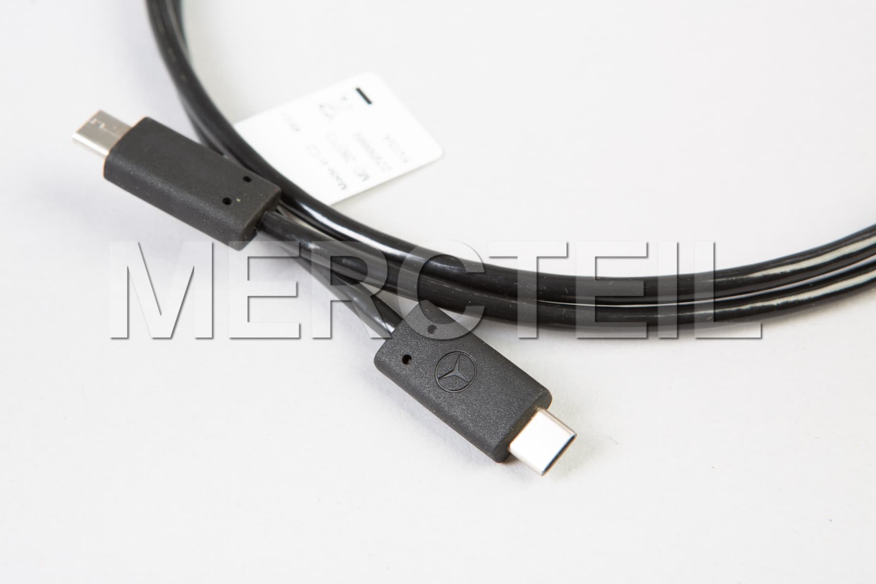 USB Type C Media Interface Consumer Cable Genuine Mercedes Benz Accessories (part number: A1778201501)