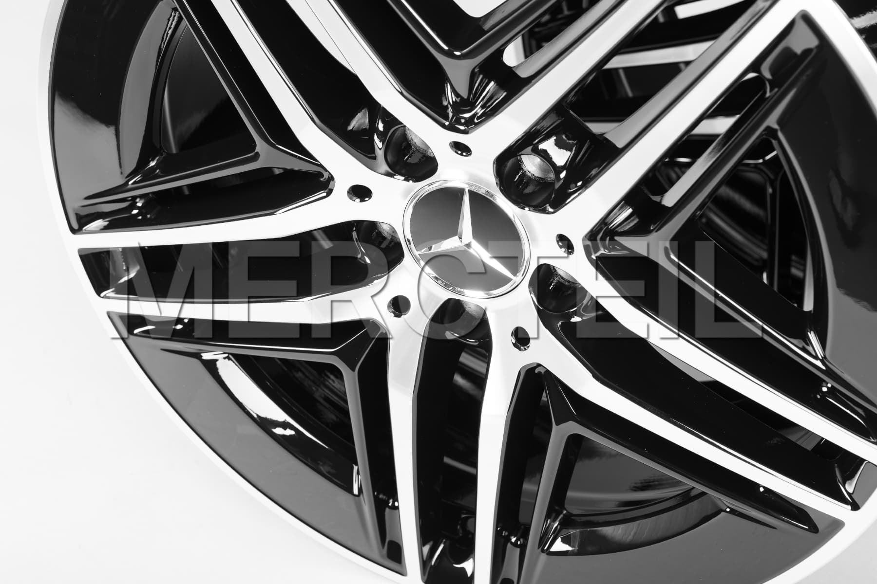 V-Class Facelift II AMG 5 Quadruple Spoke Light Glossy Finish with Black Alloy Wheels W447 Genuine Mercedes-AMG A44740180007X23