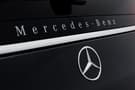 v-class-facelift-ii-mercedes-benz-logo-trunk-rear-back-door-tailgate